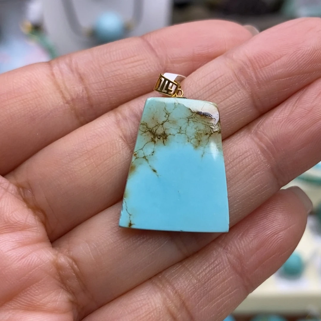 绿松石18K金镶嵌珠宝奇石