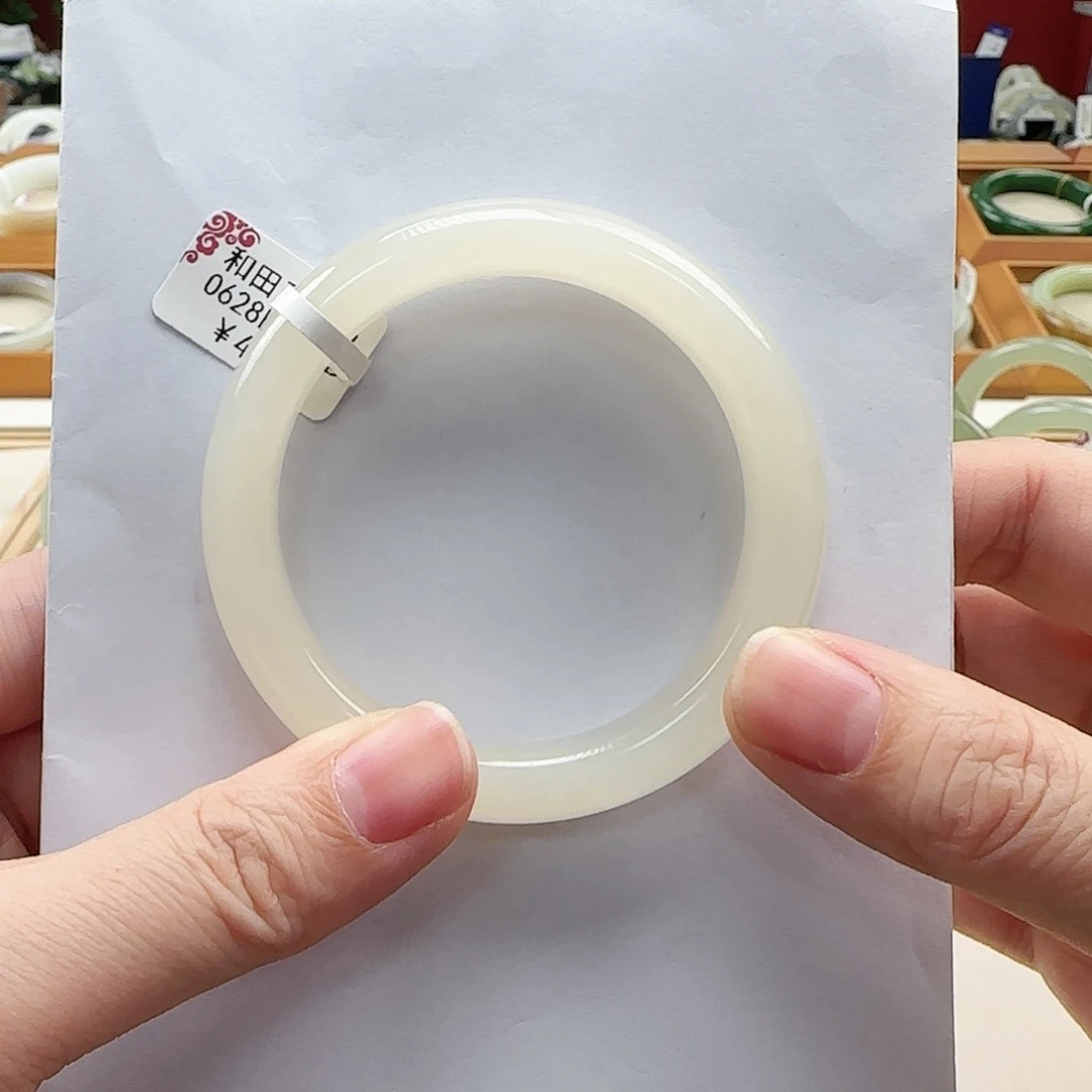 和田玉手镯未镶嵌53