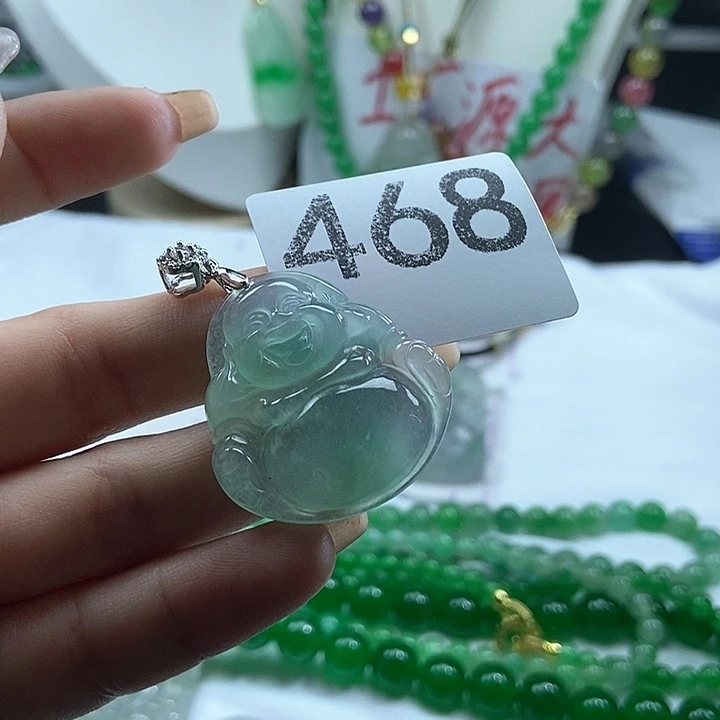 翡翠未镶嵌吊坠(赠链)