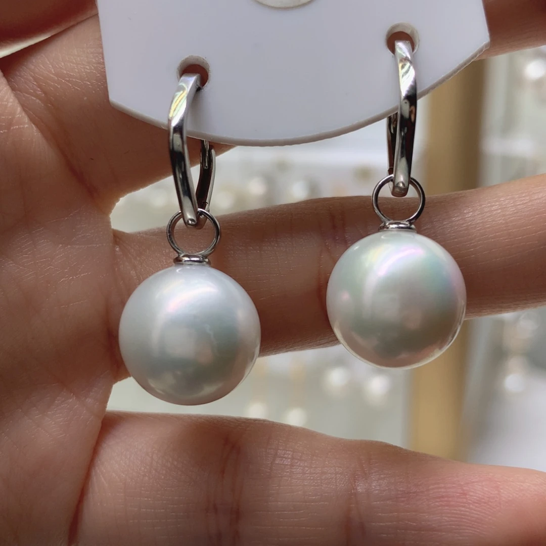 淡水珍珠银S925镶嵌耳饰