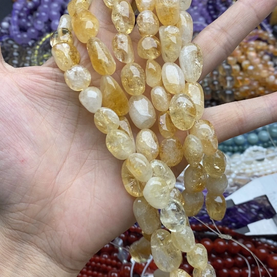 玛瑙/玉髓未镶嵌珠宝半成品一条天然不规则黄塔晶A36