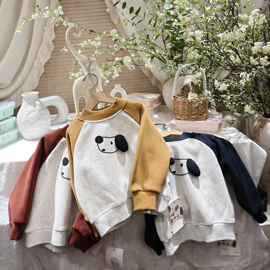 N4-2。067冬季一体绒卫衣童装