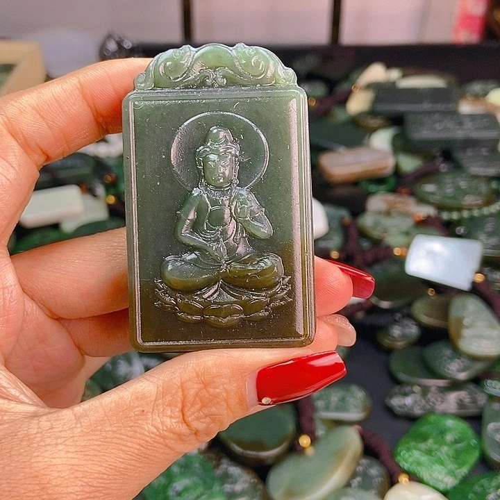 颈饰未镶嵌和田玉