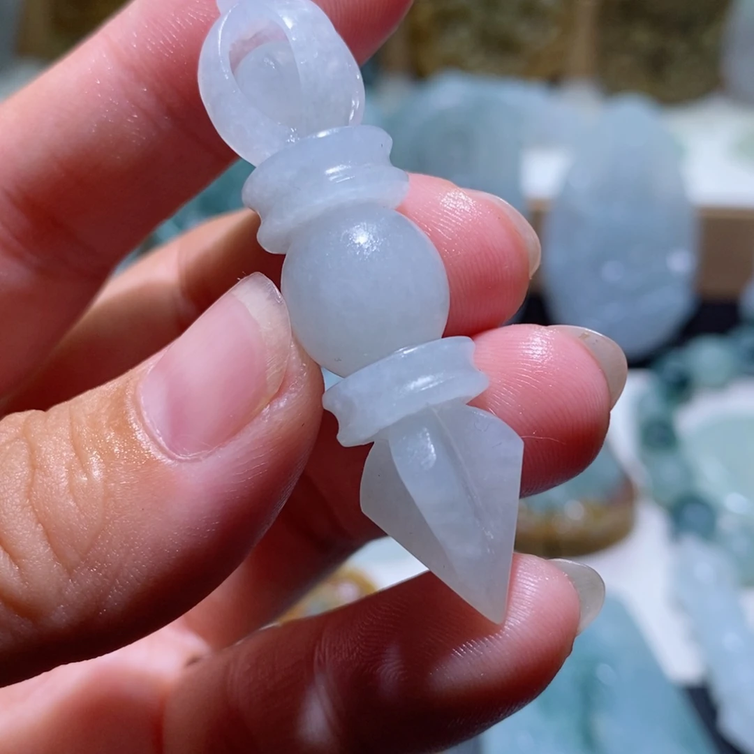 定制翡翠未镶嵌毛货