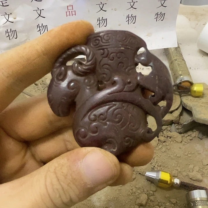和田玉（糖玉）未镶嵌颈饰