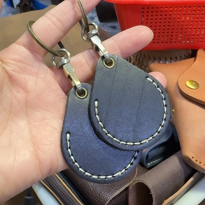 瑕疵黑色水滴两个