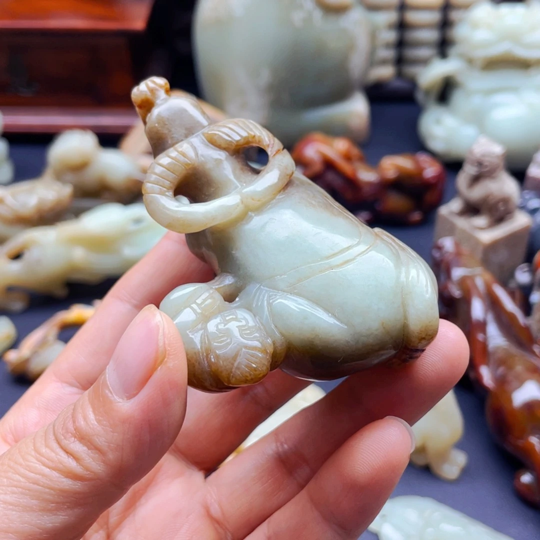 白玉菩提吊坠摆件
