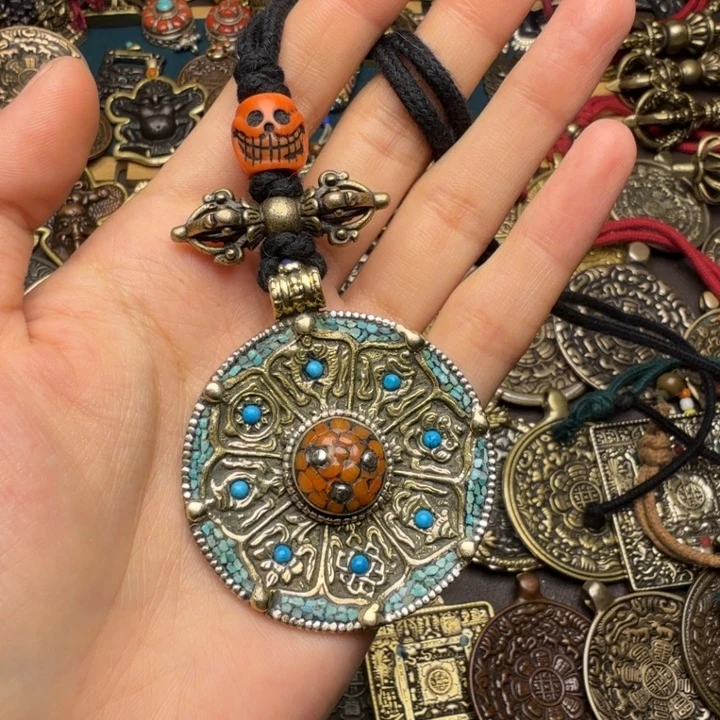 藏传文玩九宫如图