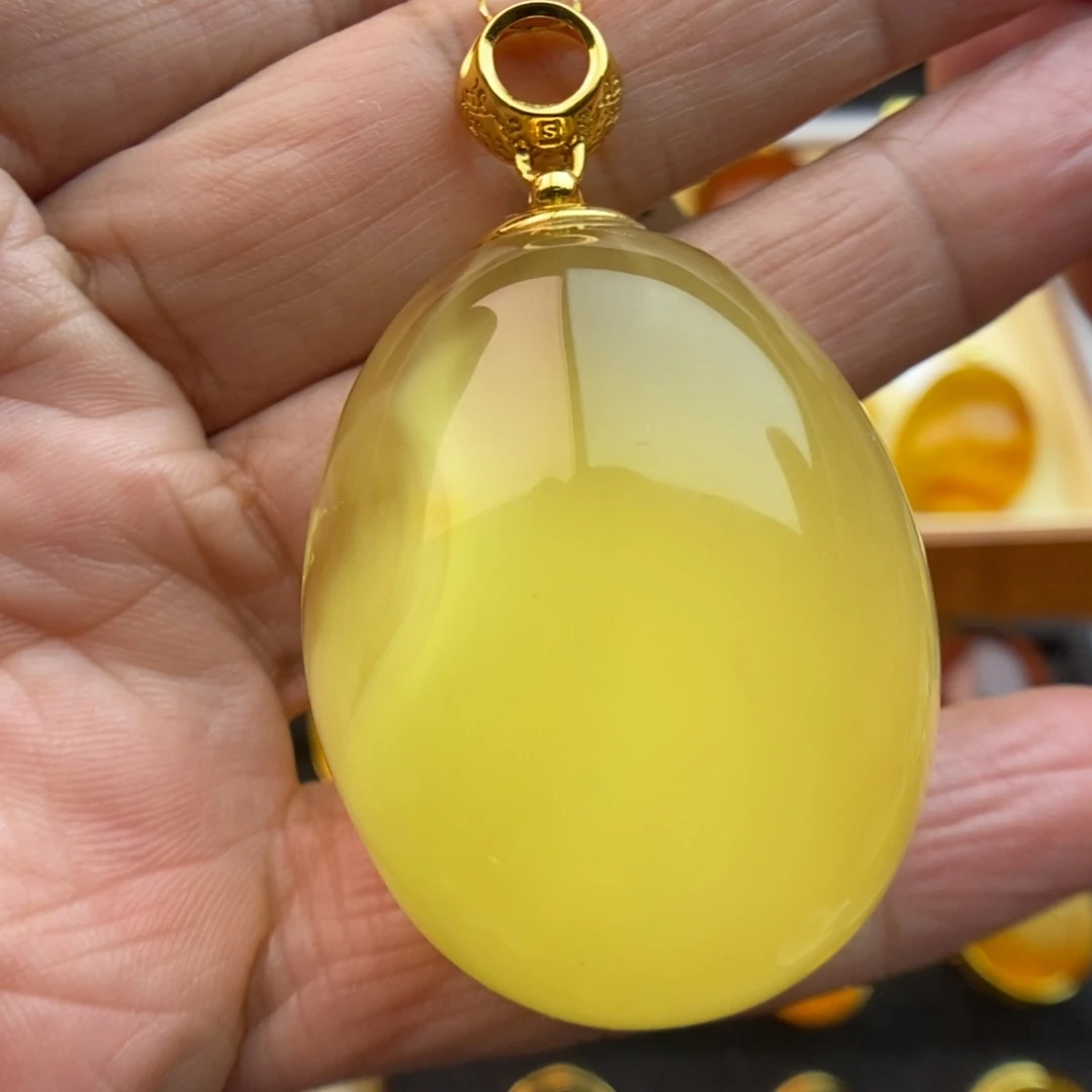 琥珀颈饰银S925镀金镶嵌