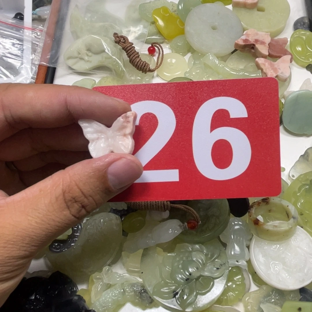 蛇纹石玉合金颈饰