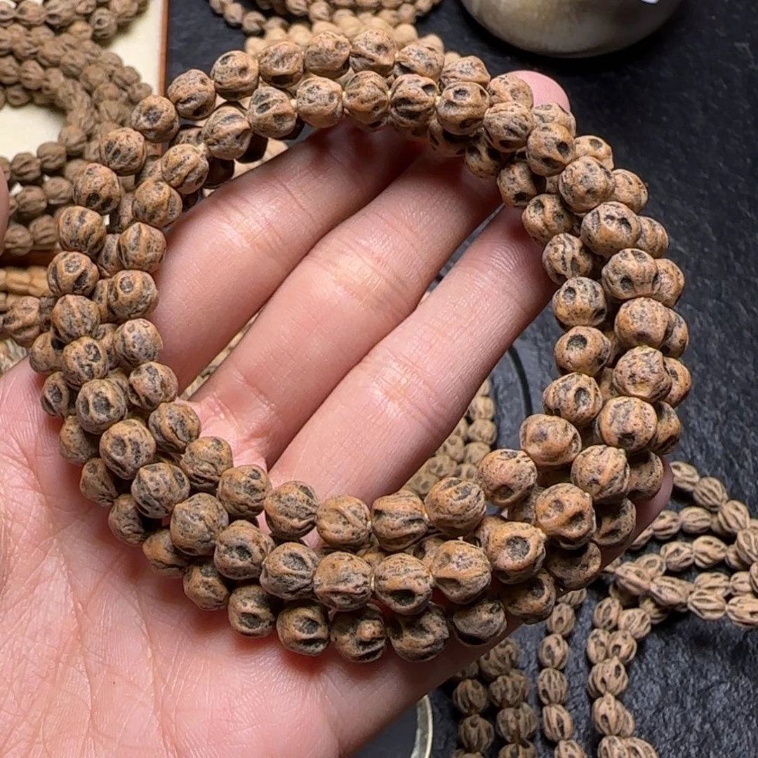 国***哥柏香籽/百香籽吊坠