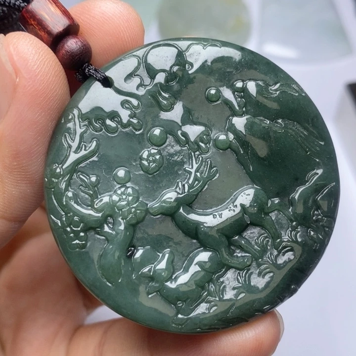 颈饰未镶嵌翡翠翡翠