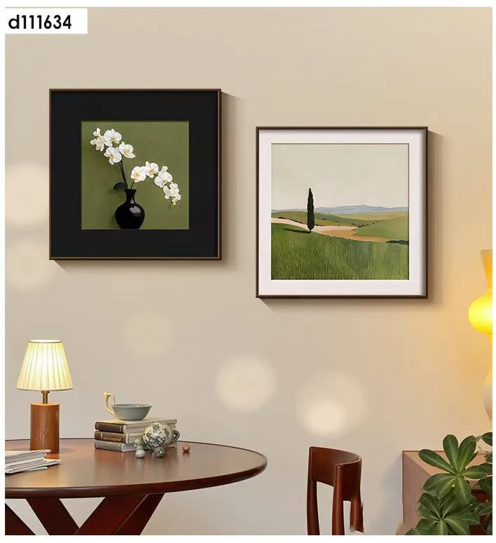 现代简约餐厅装饰画高档饭厅壁画复古花卉客厅沙发背景墙组合挂画