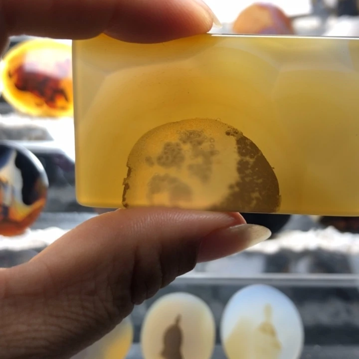 合金玛瑙/玉髓珠宝奇石46