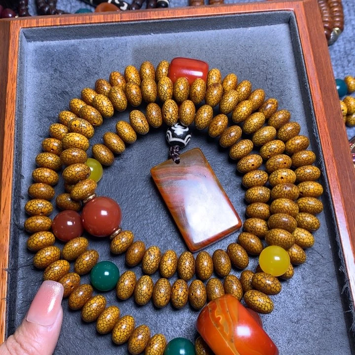 星月菩提吊坠情**深菩提