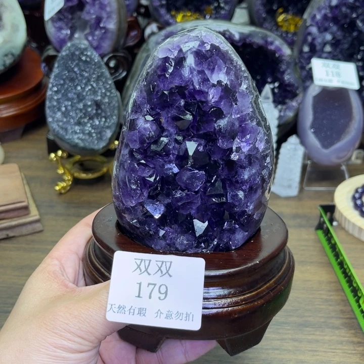 大型摆件（非配饰）未镶嵌水晶