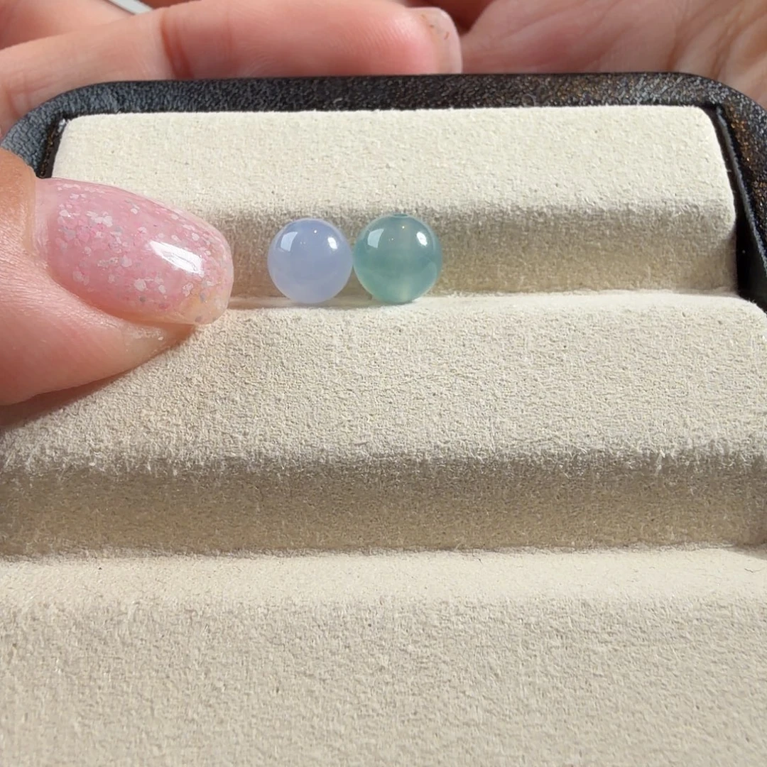 滔***、翡翠散珠翡翠散珠