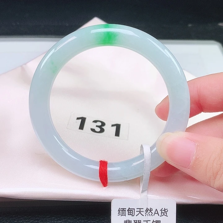 翡翠未镶嵌手镯（圆镯）翡翠