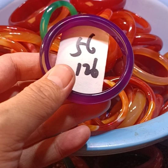 玛瑙/玉髓未镶嵌手镯