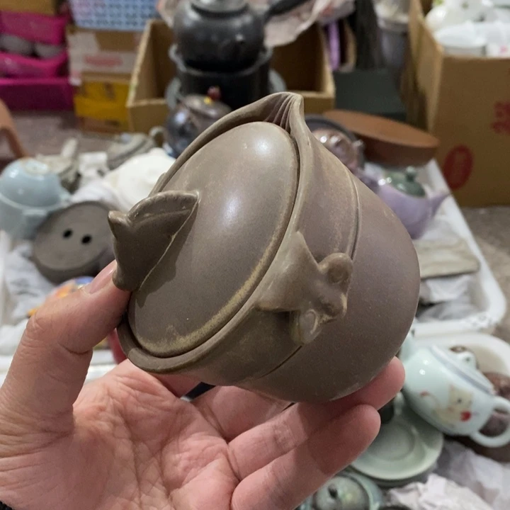 陶瓷艺术品及陶瓷壶