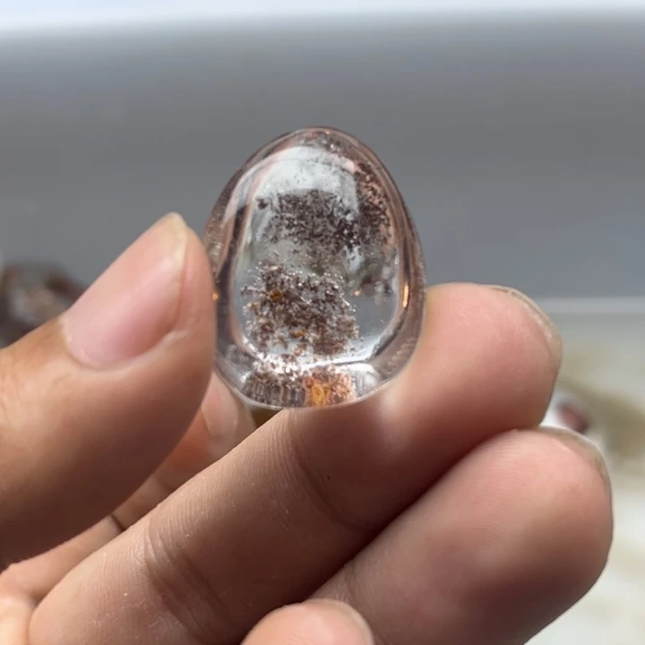 未镶嵌吊坠(赠链)水晶V**子