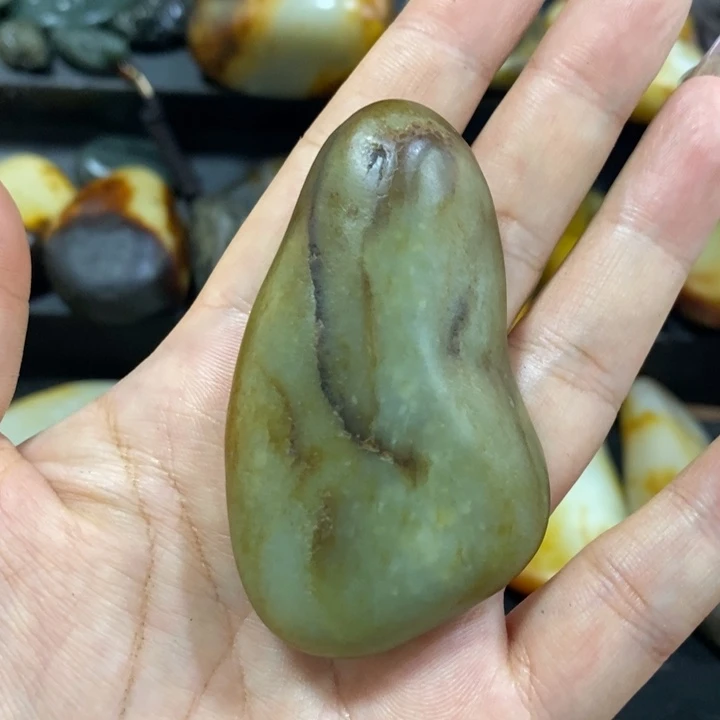 和田玉（糖玉）未镶嵌挂件