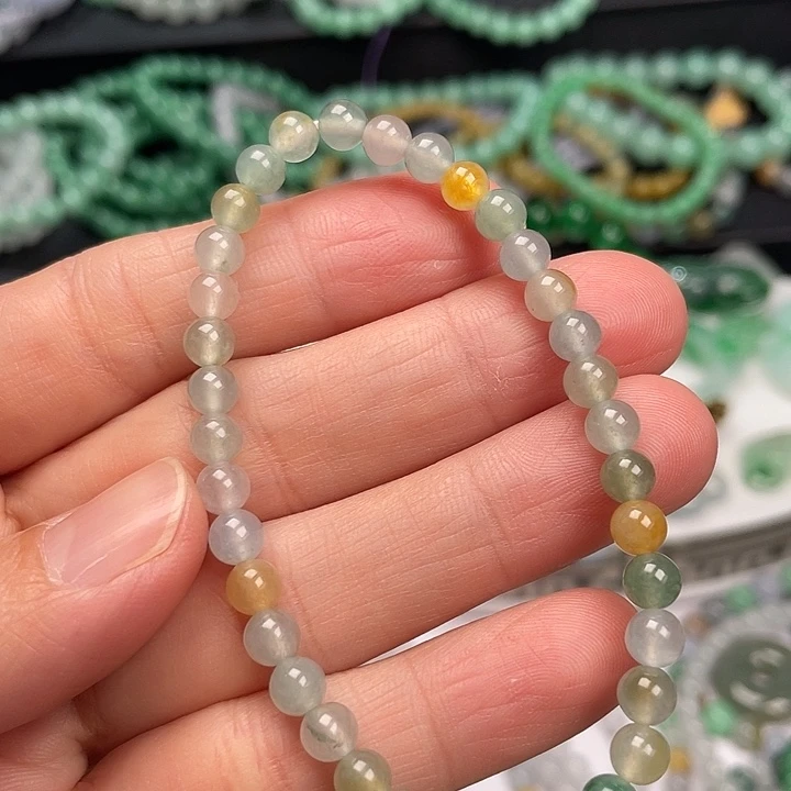 翡翠未镶嵌手链卡5+多宝手串