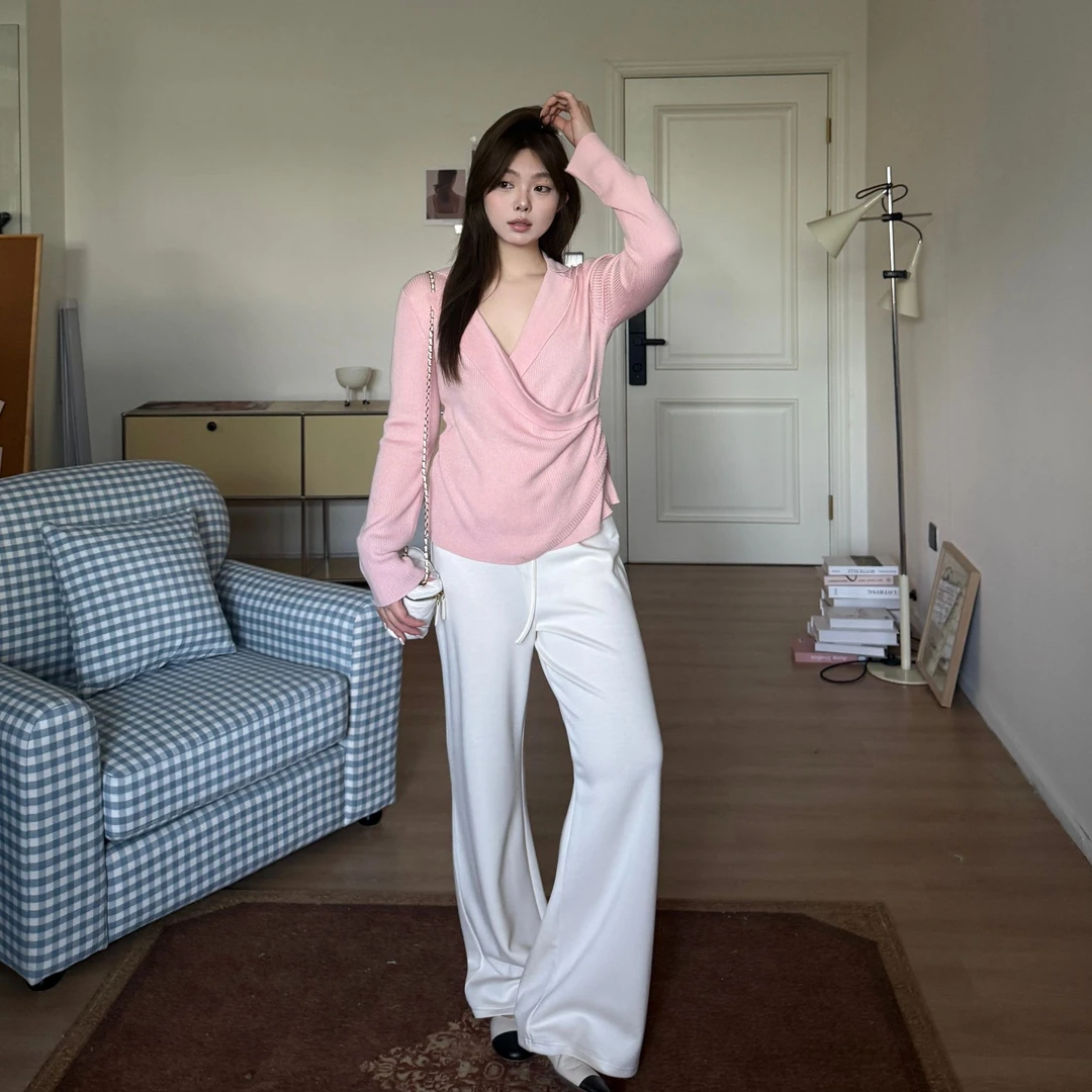 晶咕软软【樱花奶冻】设计感交叉V领收腰百搭V领针织T恤