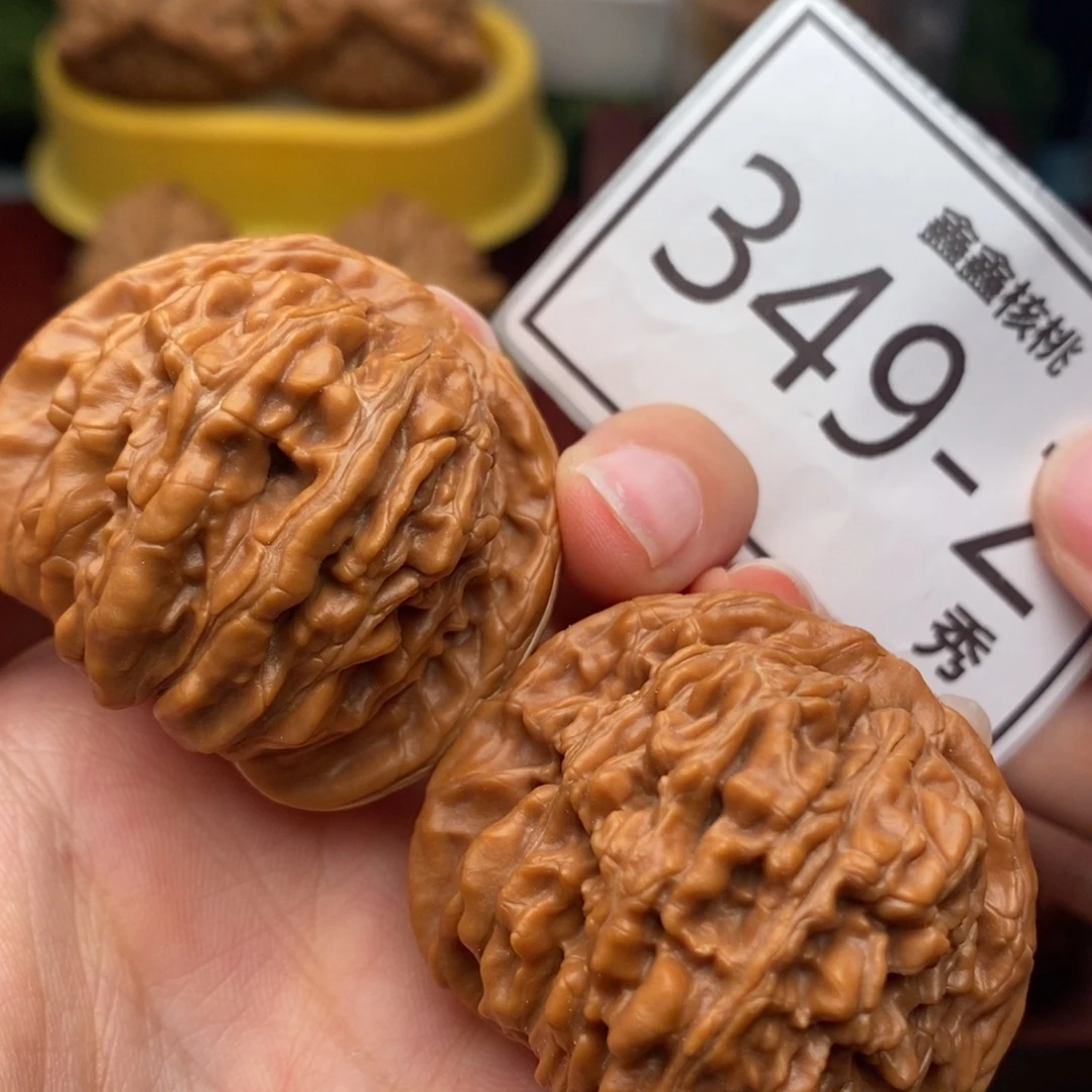 文玩核桃把件汗高楼42……