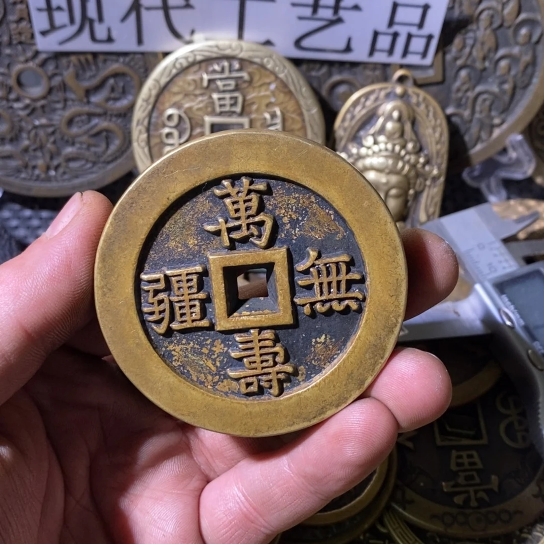 铜翻砂铸造现代工艺品