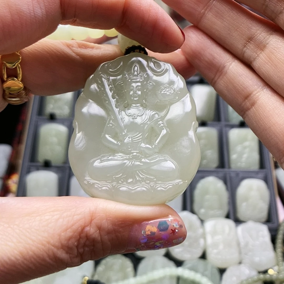 和田玉颈饰未镶嵌睿