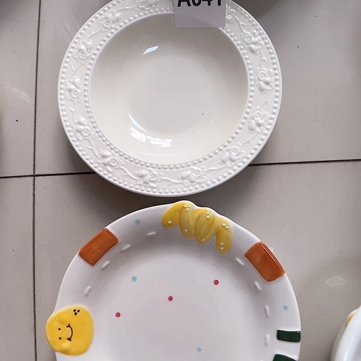 瓷片瑕疵特价陶瓷深盘瑕疵处理