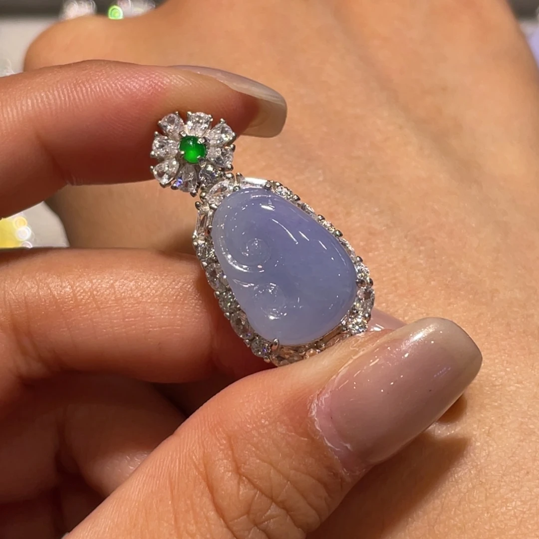 颈饰银S925镶嵌翡翠吊坠