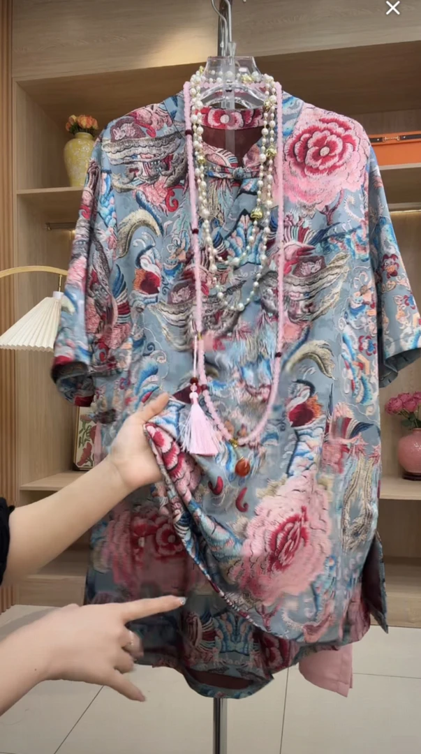 芃芃25878（短裤套装）夏季大码新中式国风立领盘扣上衣+短裤俩件套