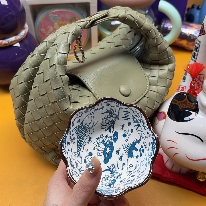 瓷片瓷片啊啊啊啊啊啊啊