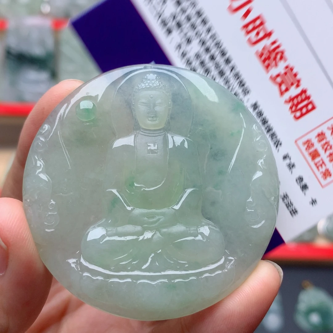 翡翠颈饰未镶嵌大日