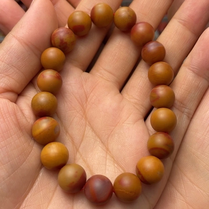 南红玛瑙手串10多样性发1未镶嵌