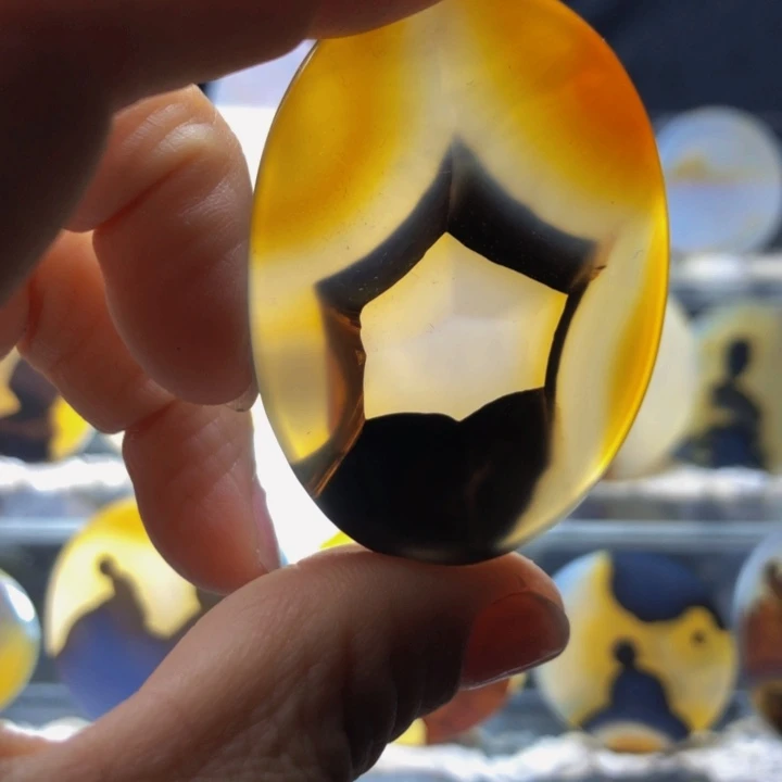 合金玛瑙/玉髓珠宝奇石198