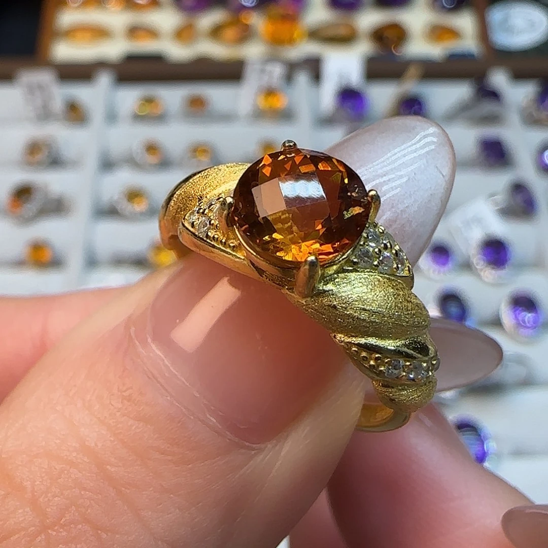 疯****银S925镶嵌珠宝半成品水晶G 巴西黄金红料 2克拉