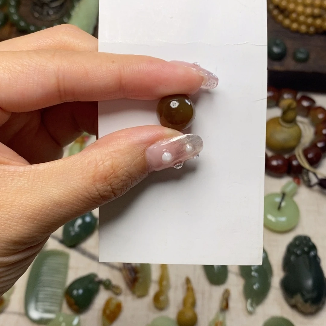 和田玉（糖玉）颈饰未镶嵌?**?