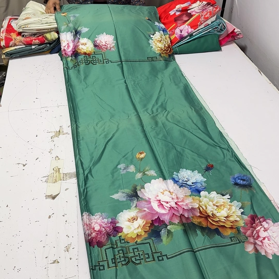 棉4.5米绿色布料瑕疵