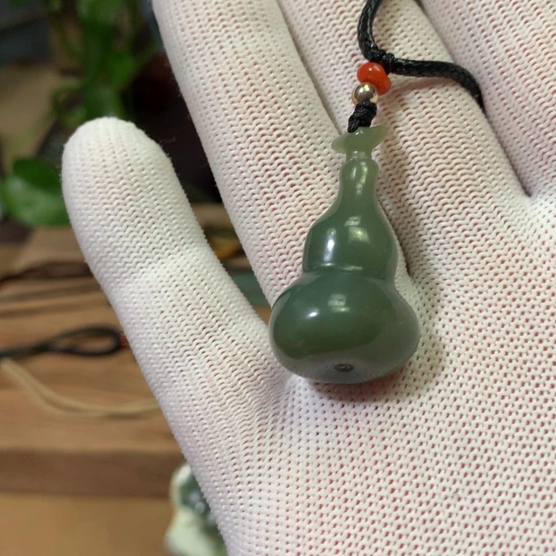 【闪购商品】岫岩老玉（透闪石质玉）未镶嵌挂件