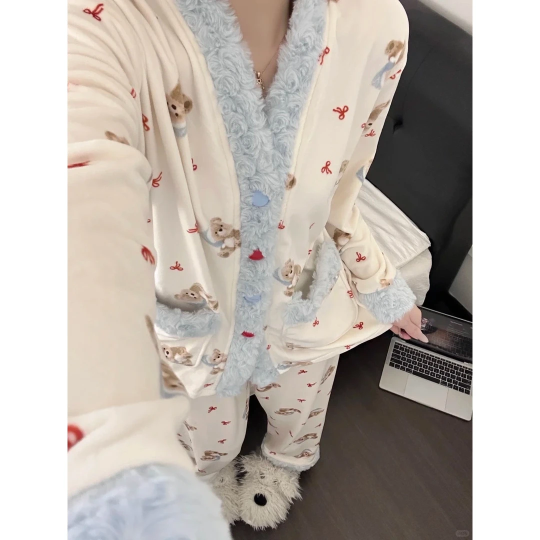 韩系甜美可爱毛绒小熊德绒睡衣女秋冬新款加绒加厚保暖家居服套装