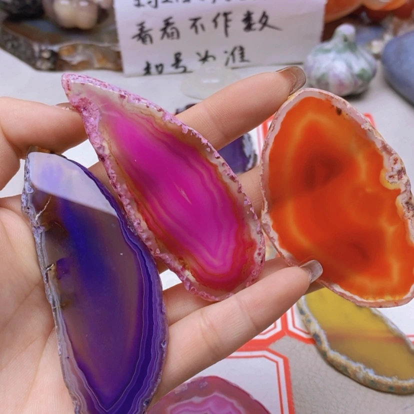 【闪购商品】未镶嵌玛瑙/玉髓珠宝半成品中****色