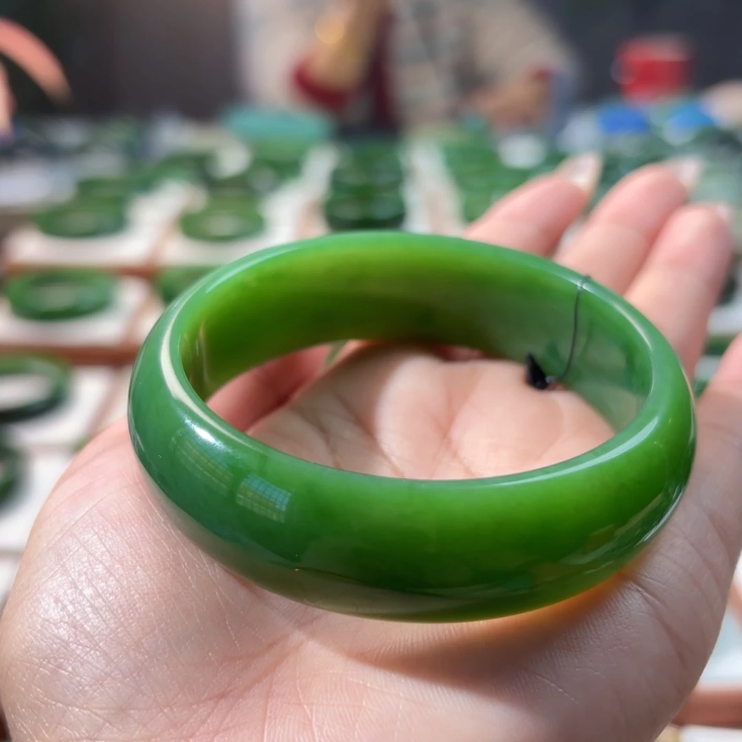 未镶嵌手镯和田玉（碧玉）5859