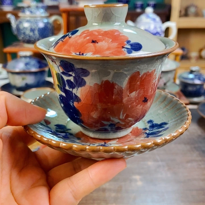 瓷片手工制作工艺精湛等