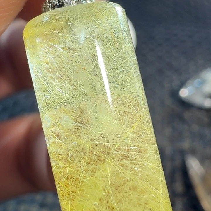 阿***@未镶嵌颈饰发晶我