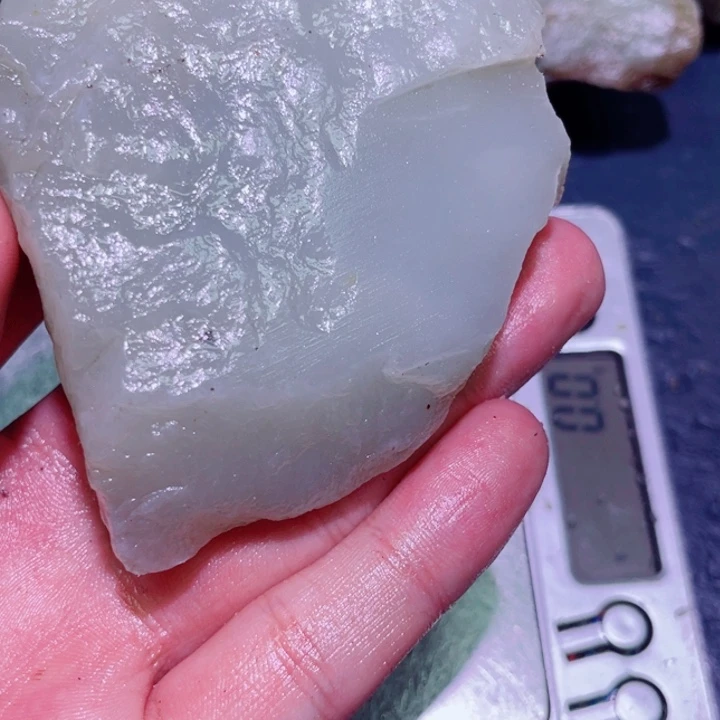 和田玉（糖玉）未镶嵌珠宝半成品