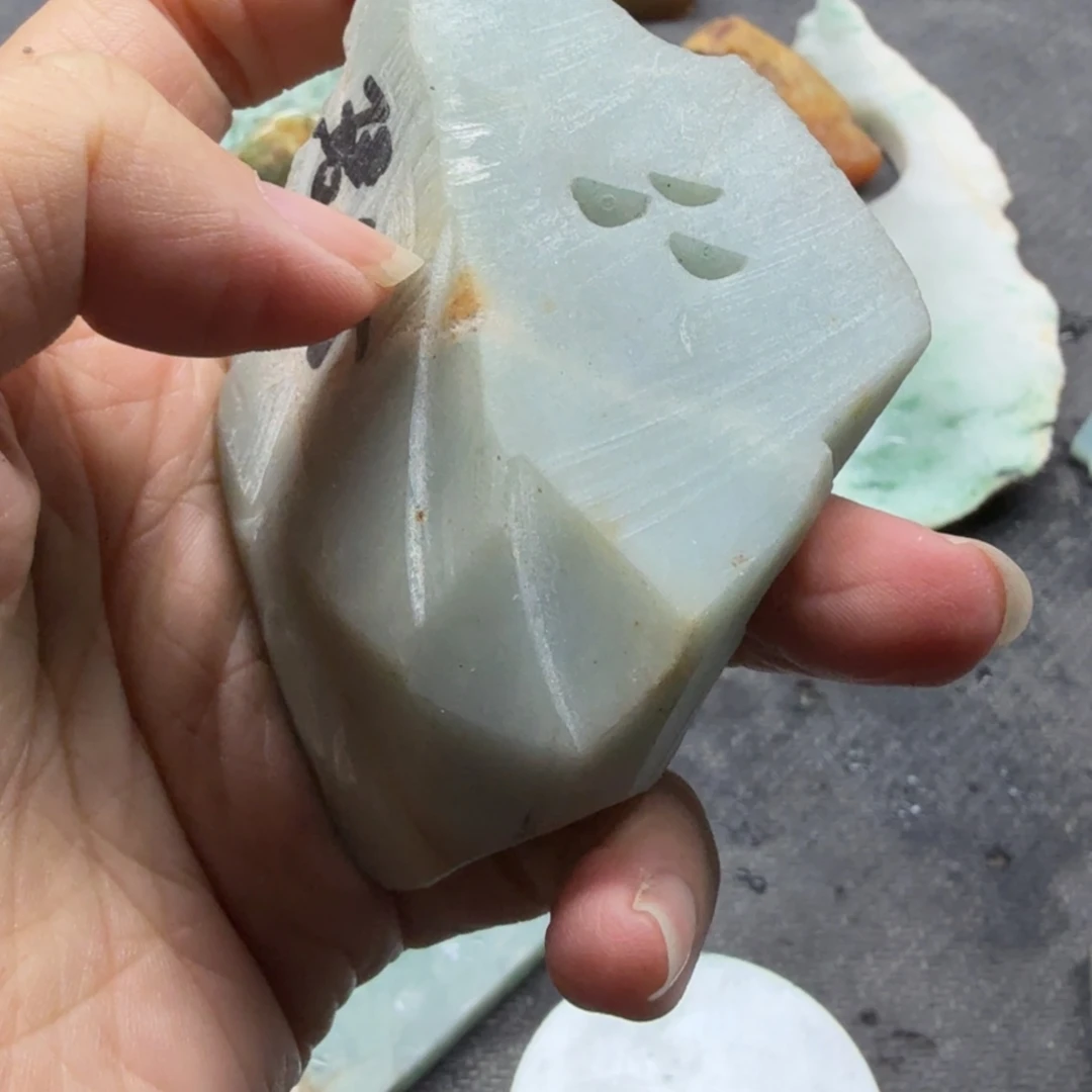 翡翠散珠翡翠定制