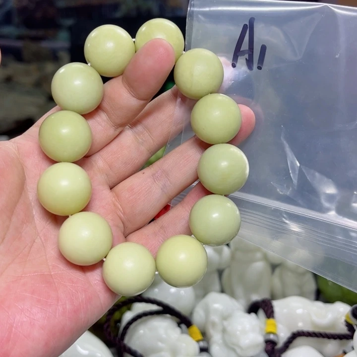 蛇纹石玉手串未镶嵌?***?